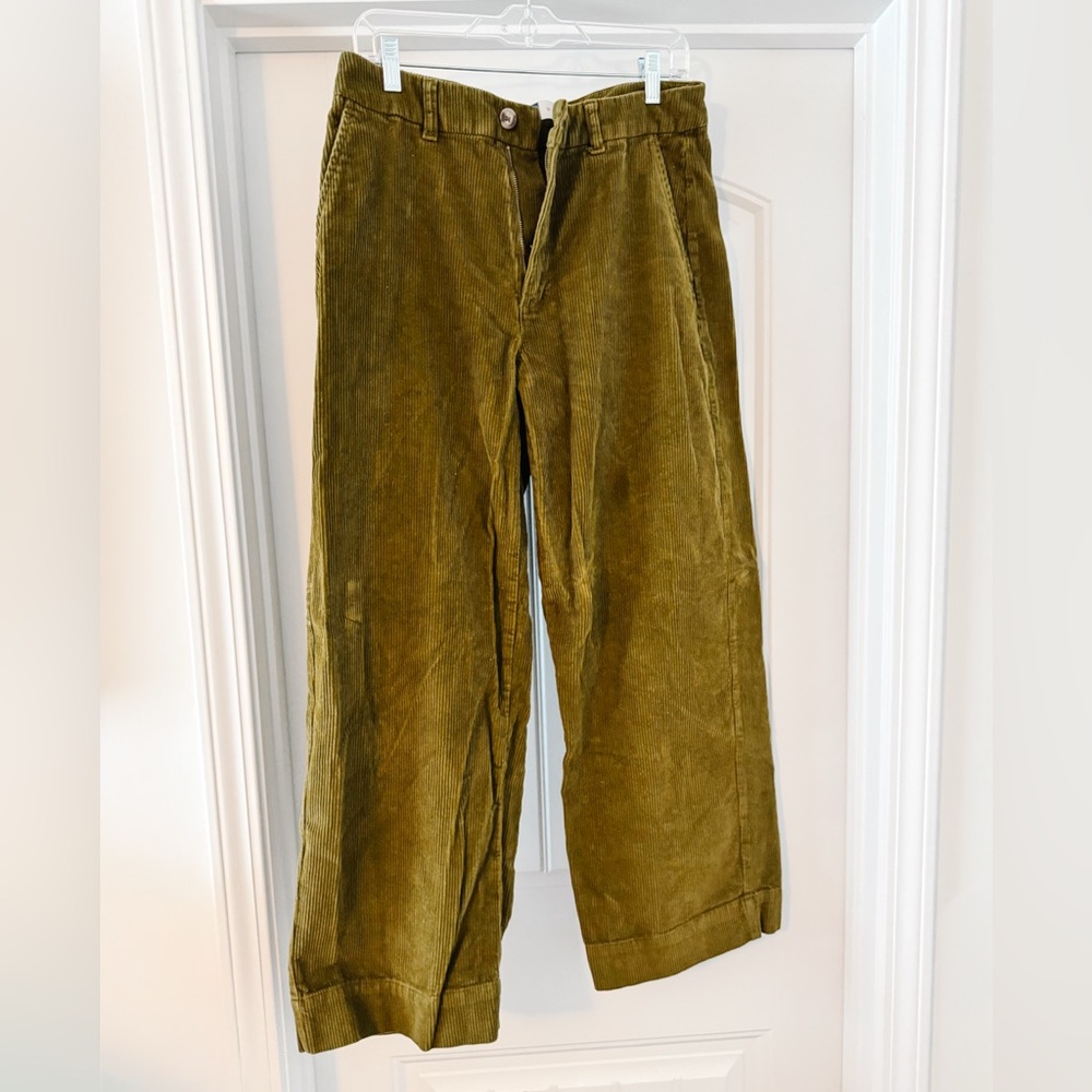 High-Waisted Corduroy Wide-Leg Pants